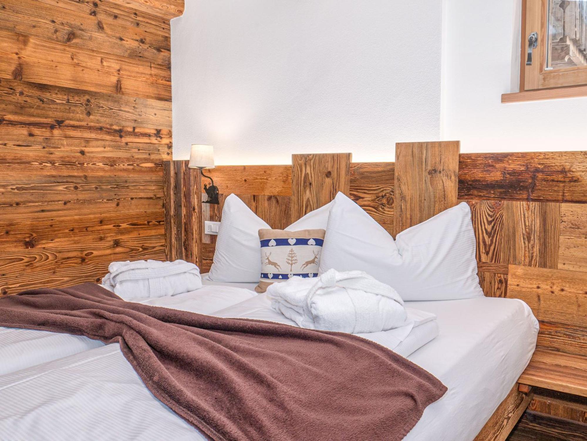 Alpine Mountain Chalet Сан-Виджилио-ди-Мареббе Экстерьер фото