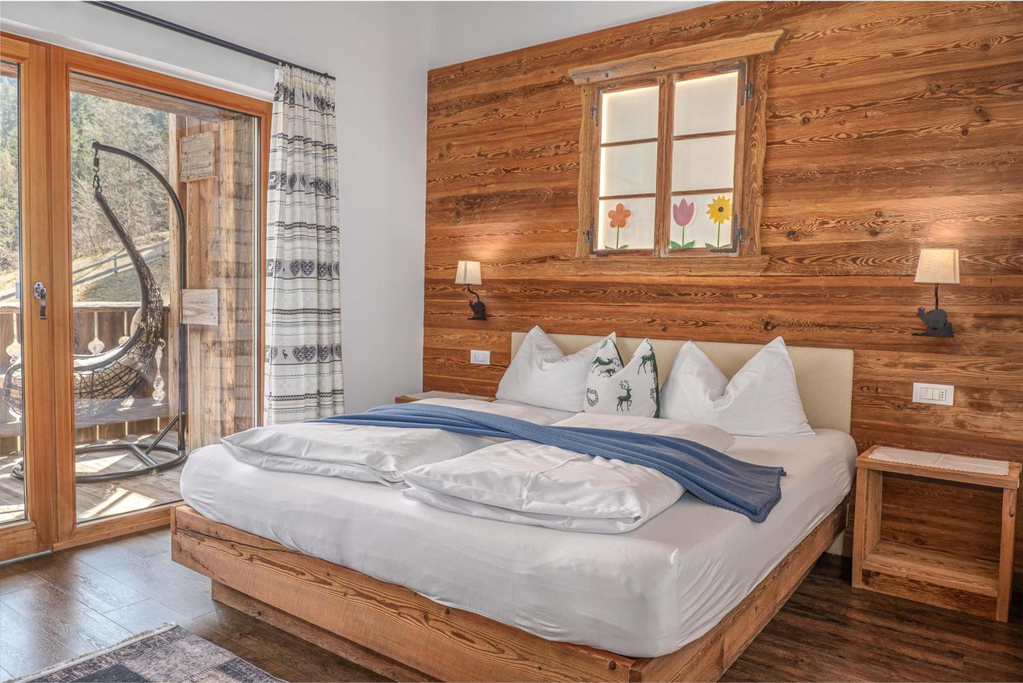 Alpine Mountain Chalet Сан-Виджилио-ди-Мареббе Экстерьер фото