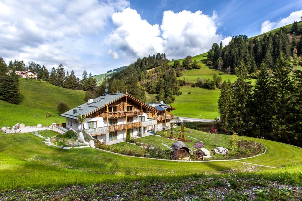 Alpine Mountain Chalet Сан-Виджилио-ди-Мареббе Экстерьер фото